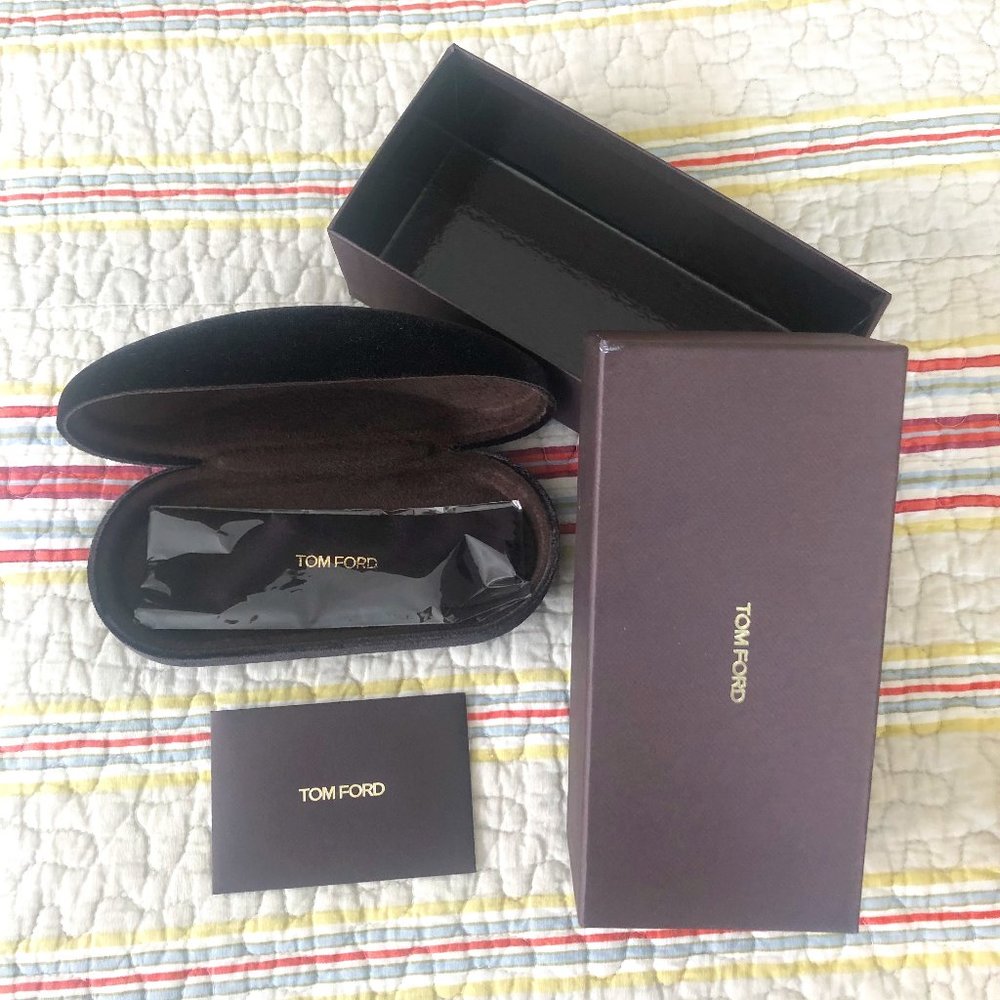 tom ford eyeglass case